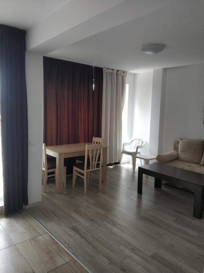 Zoleks Apartment Burgas City Eksteriør billede