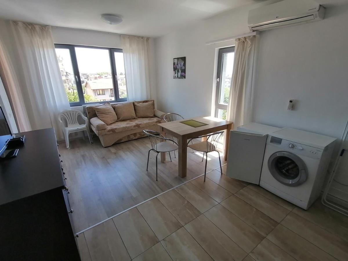 Zoleks Apartment Burgas City Eksteriør billede
